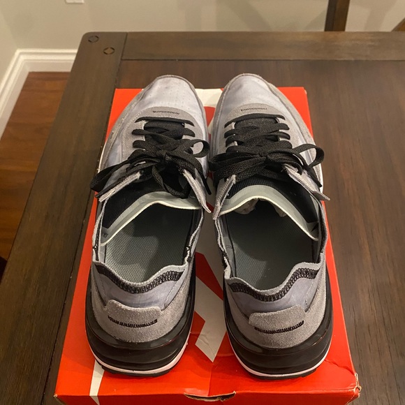 Nike Waffle One SE “Cool Grey” - Picture 2 of 11